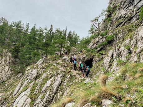 Závěrečná chodecká pasáž na ferratě Teufelsbadstubensteig (A/B)