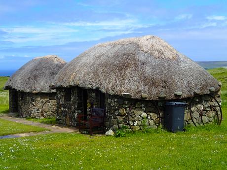 Tradiční obydlí na ostrově Skye