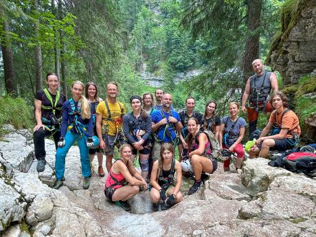 Ferratová skupina cestou na vrchol Drachenstein (1 060 m)