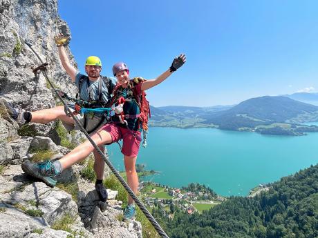 Z ferraty Drachenwand se otevírají nádherné výhledy na jezero Mondsee