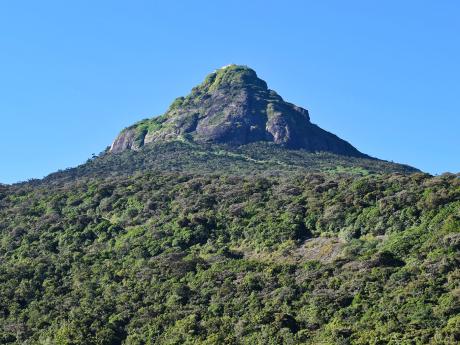 Ikonická Adamova hora je nejposvátnějším místem na Srí Lance