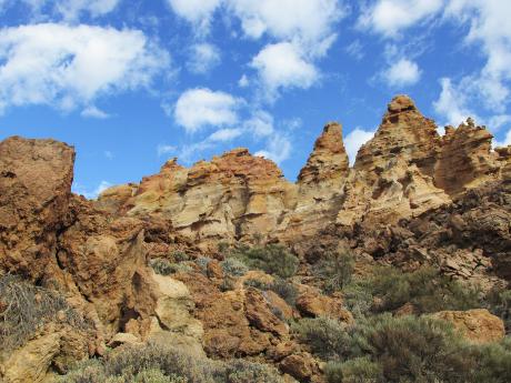 Skalní formace Cañada del Capricho v NP Teide cestou na vrchol Guajara