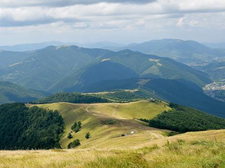 Pohled při sestupu z poloniny Krásna