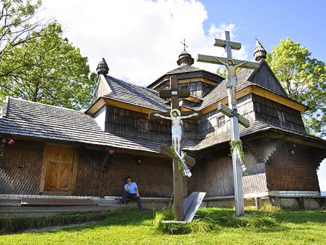 Dřevěný kostelík nacházející se v podhorském městečku Jasiňa